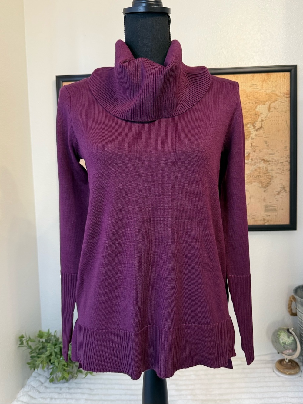 Melissa Paige cowl neck sweater size small